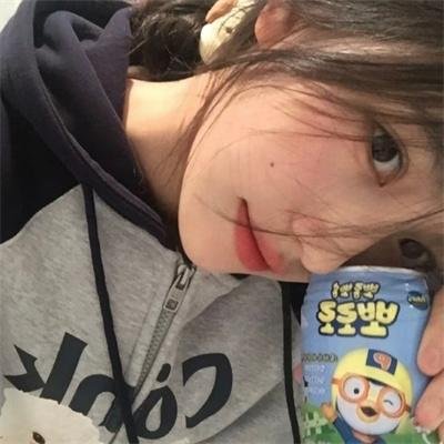 喙与脑:使用工具的鸟类